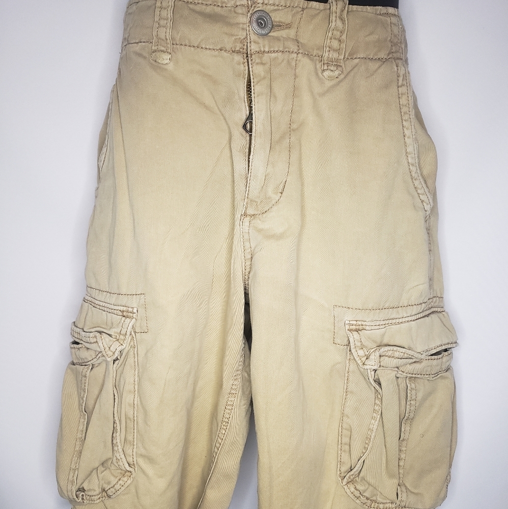 American eagle cargo shorts